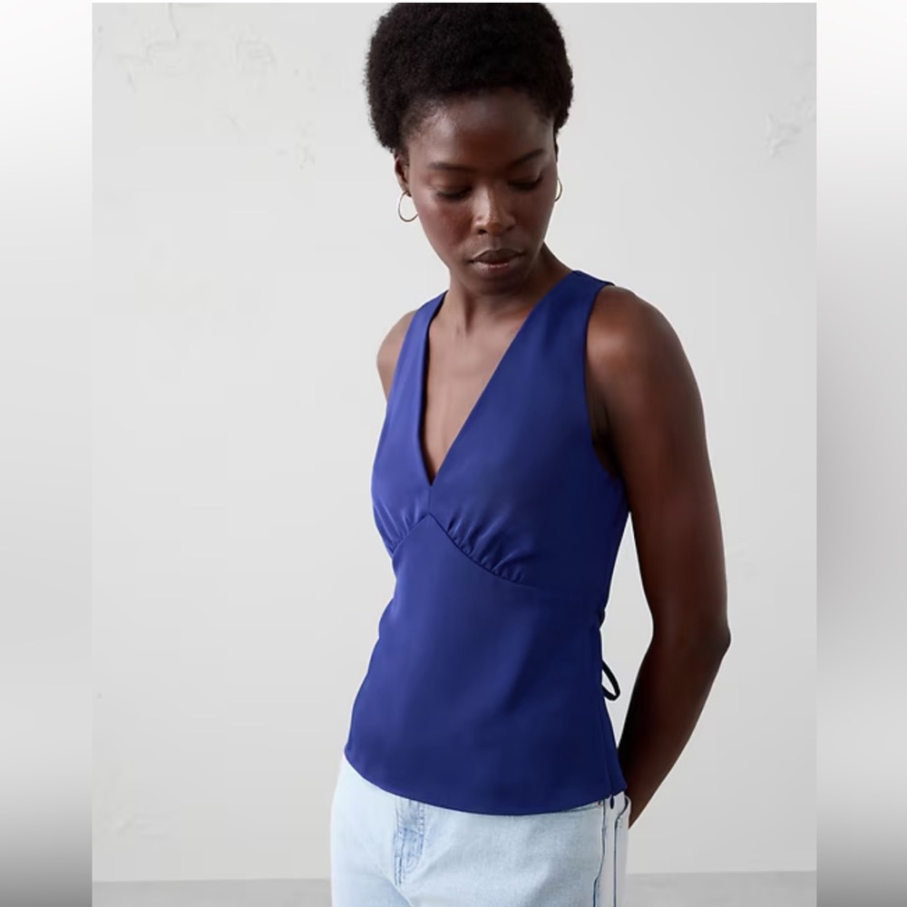 NWT Banana Republic V-Neck Top With Back Ties Navy Blue Size 12